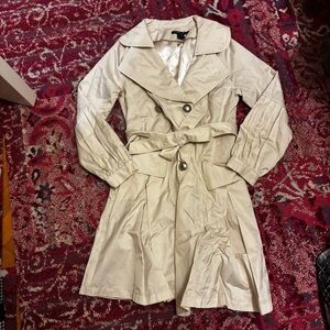 Vertigo Trench Coat vintage